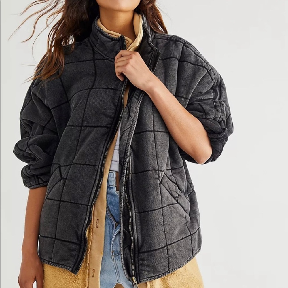 COPY - FREE PEOPLE DOLMAN quilted JACKET XS